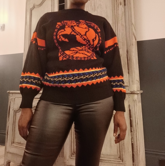 Brave Knight Sweater - Picture 2 of 5